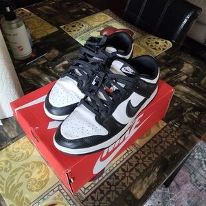 Nike dunks low Retro